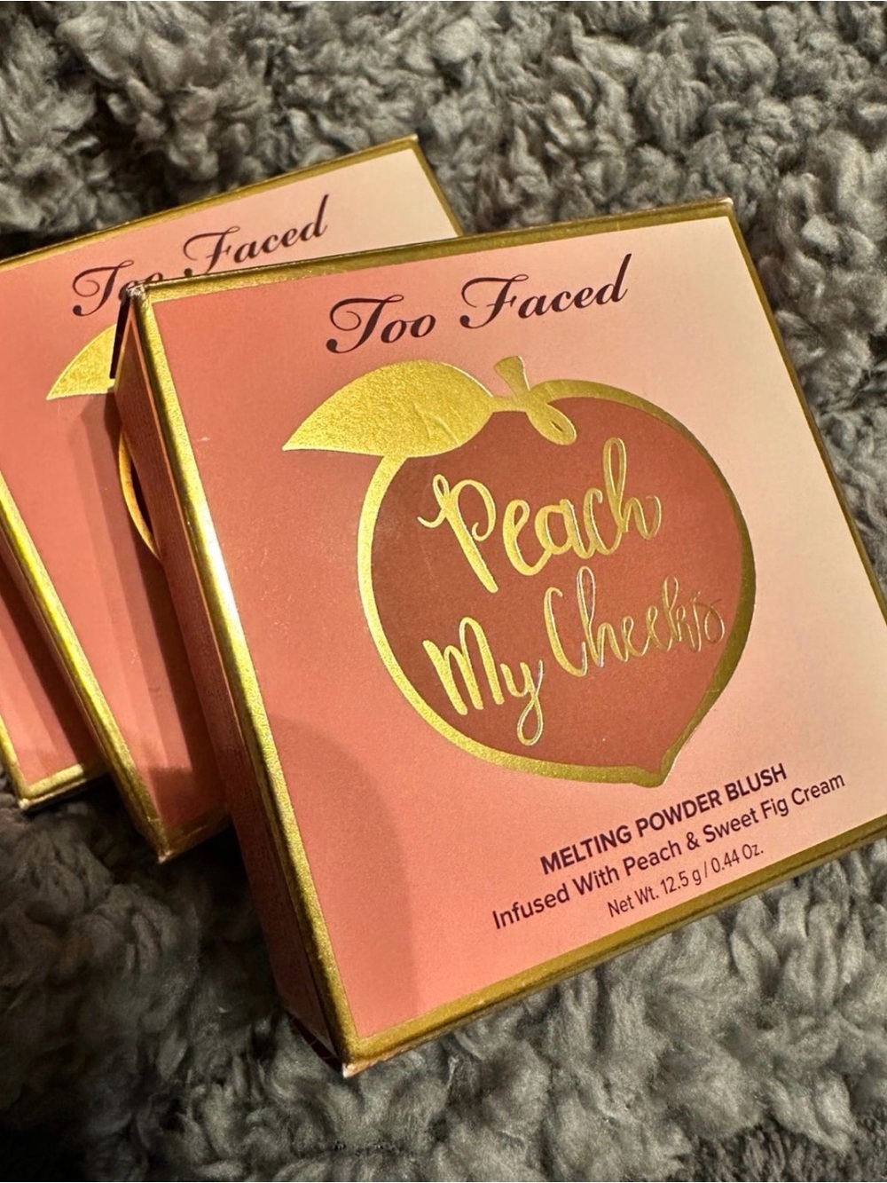 ONE Too Faced Peach My Cheeks Blush - spiced peach